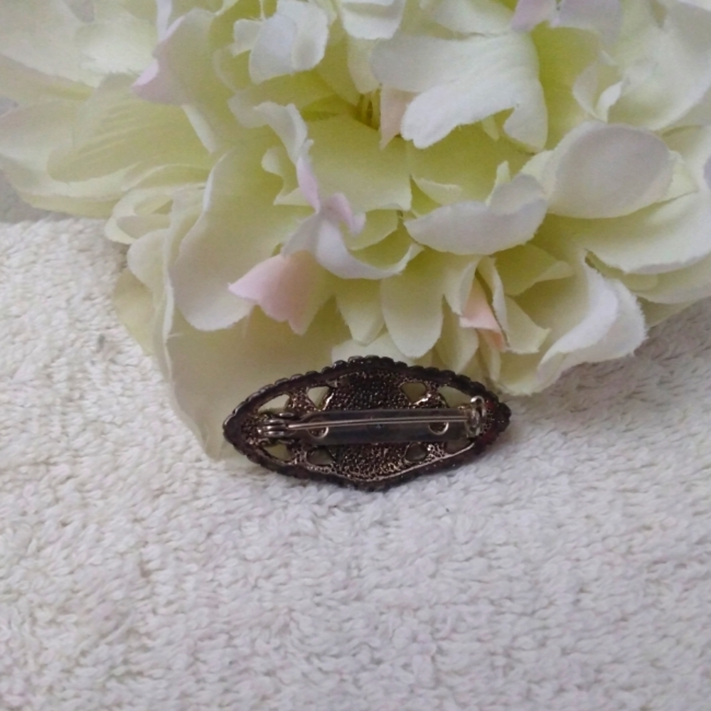3/$10 🌟 Silver Tone Pin/ Brooch with Black Round Stone and Rhinestones - Picture 3 of 10